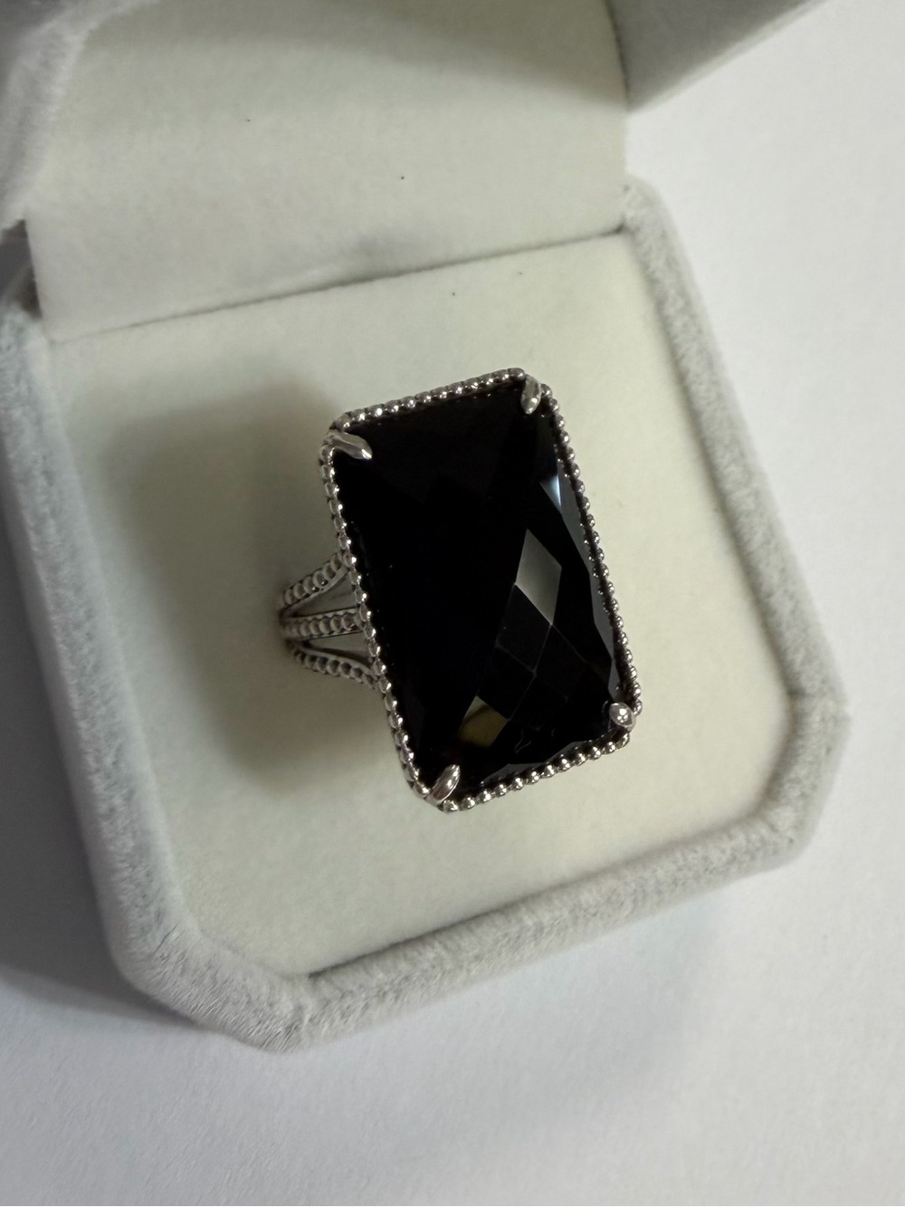Effy Black Rectangular Faceted Stone Ring with Silver Beaded Setting